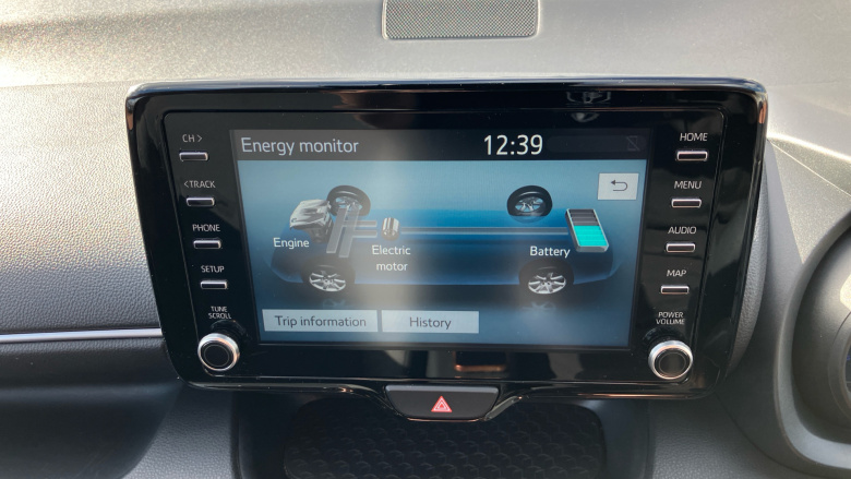 Toyota Yaris 1.5 Hybrid Design 5dr CVT Hybrid Hatchback